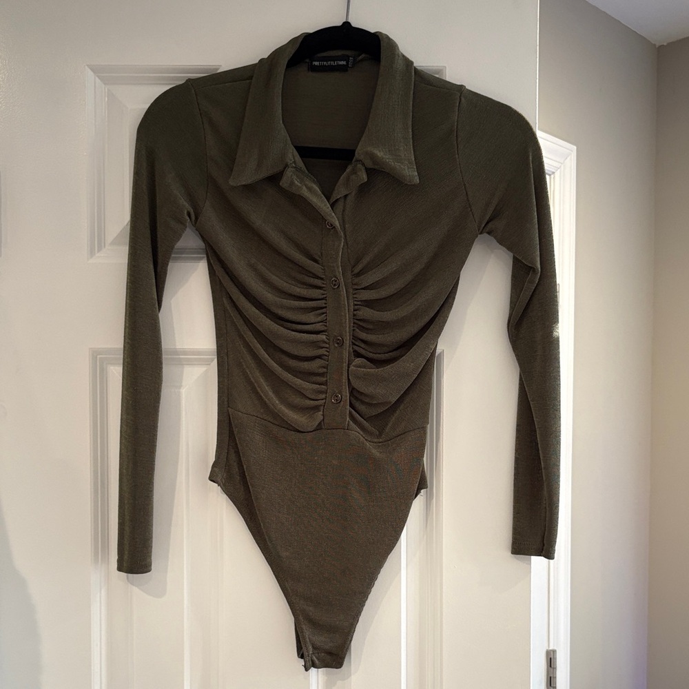 Pretty Little Thing Olive Long Sleeve Ruched Bodysuit